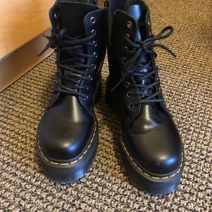 Jadon platform doc martens